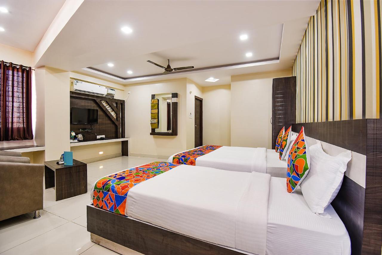 Fabhotel Rotano Suites - Yelahanka Bangalore Luaran gambar